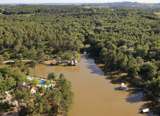 vissen opCamping L'Etang de bazange