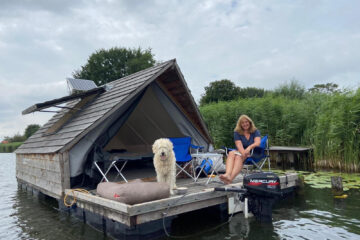 Waterfront Floating Vissers Lodges Visvakantiegids (5)